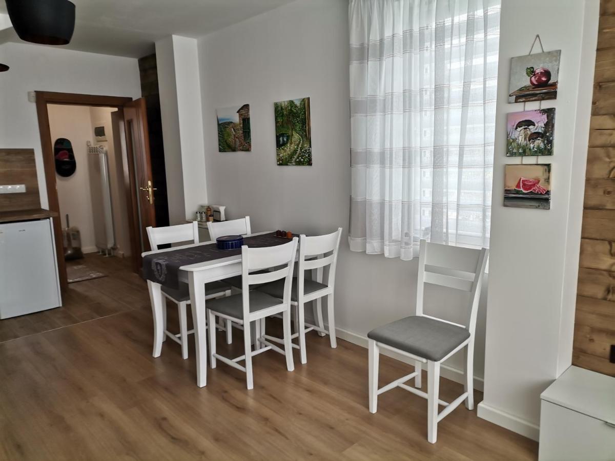 Къща За Гости "Марковски" Raduil Exterior foto